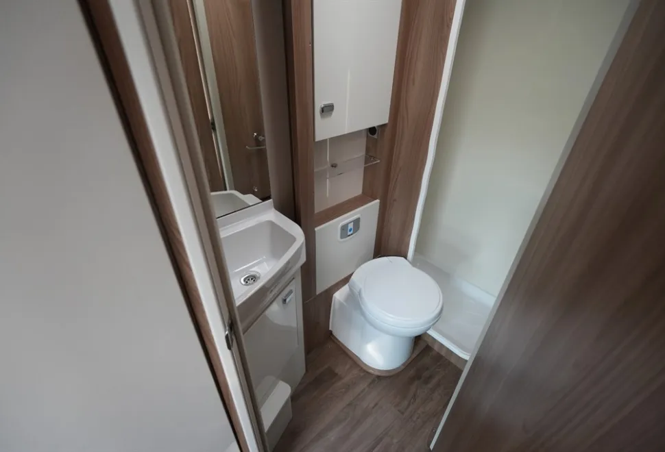 Swift Bolero 684 FB 2016