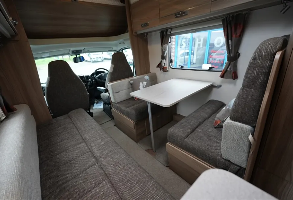 Swift Escape 624 2016