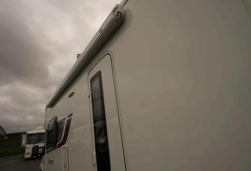 Swift Esprit 442 2014