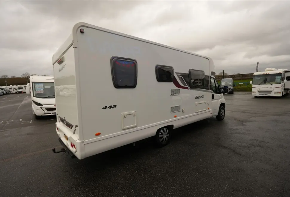Swift Esprit 442 2014