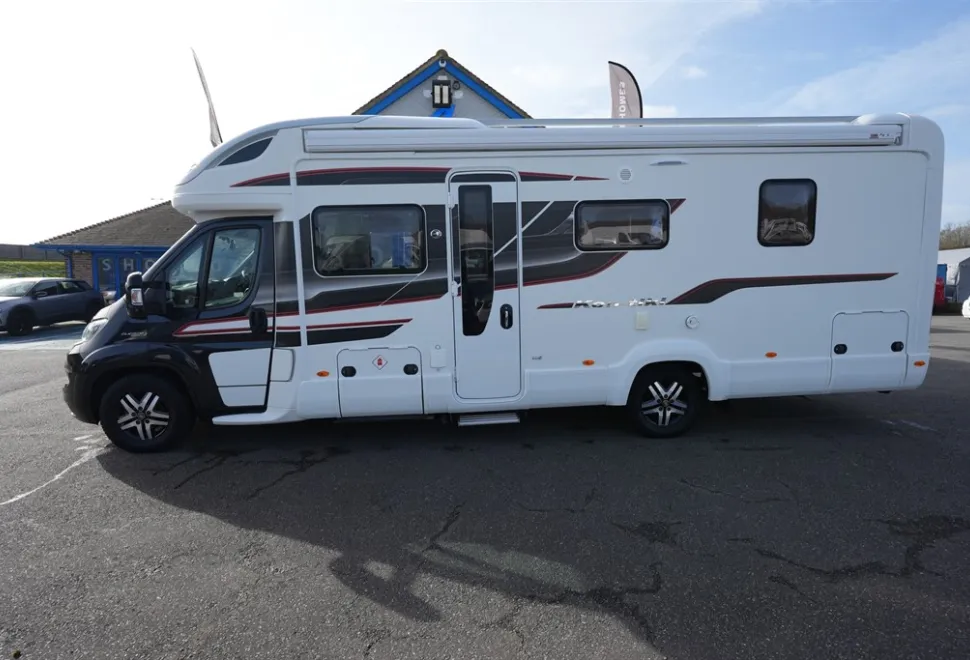 Swift Kon-Tiki 625 BLACK EDITION 2018