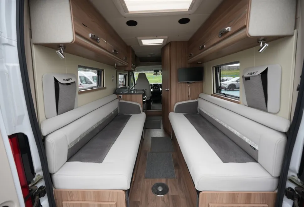 Swift Select 122 2019