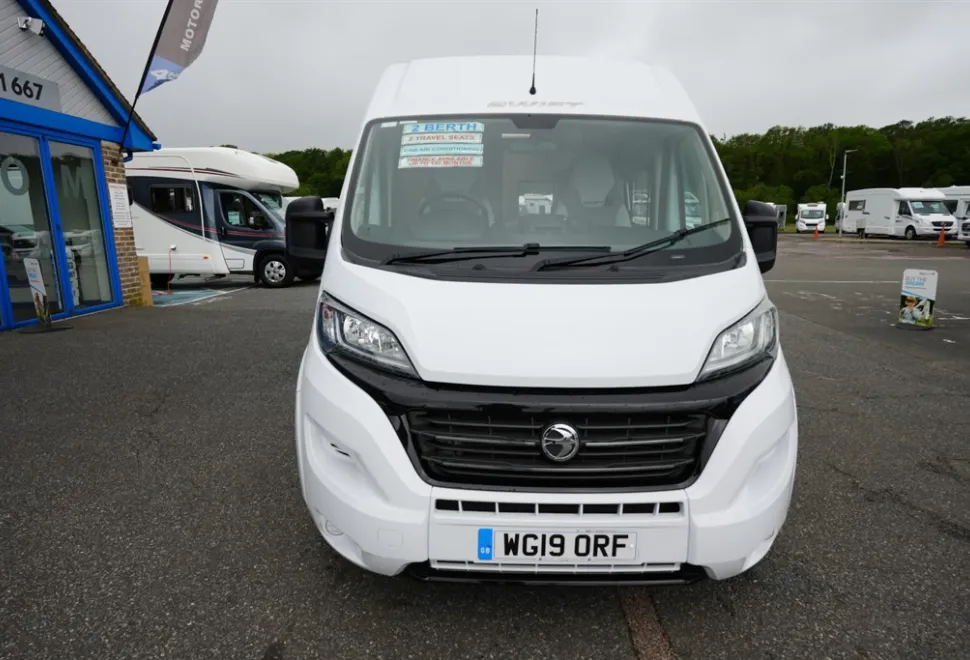 Swift Select 122 2019