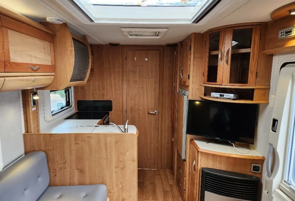 AUTO-TRAIL  CHEYENNE 635SE 2007
