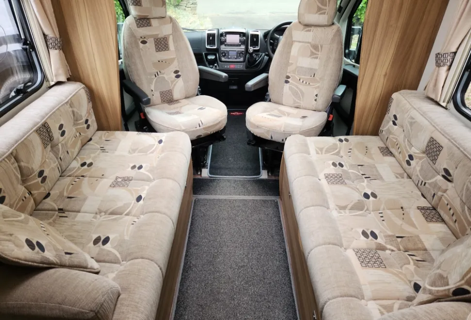 Elddis Motorhomes  MAJESTIC 105 2015