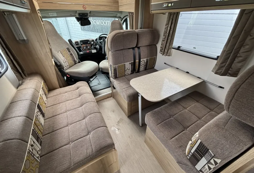 Elddis  Evolution 196 2017