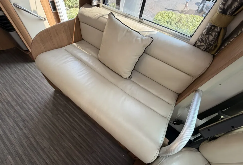 Auto-Trail  Mohawk 2013