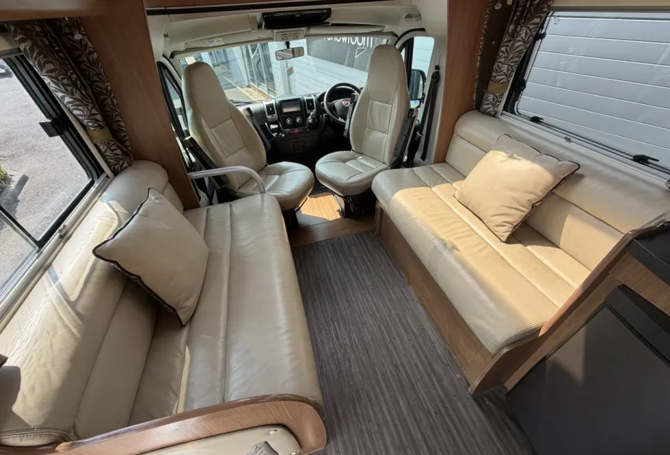 Auto-Trail  Mohawk 2013