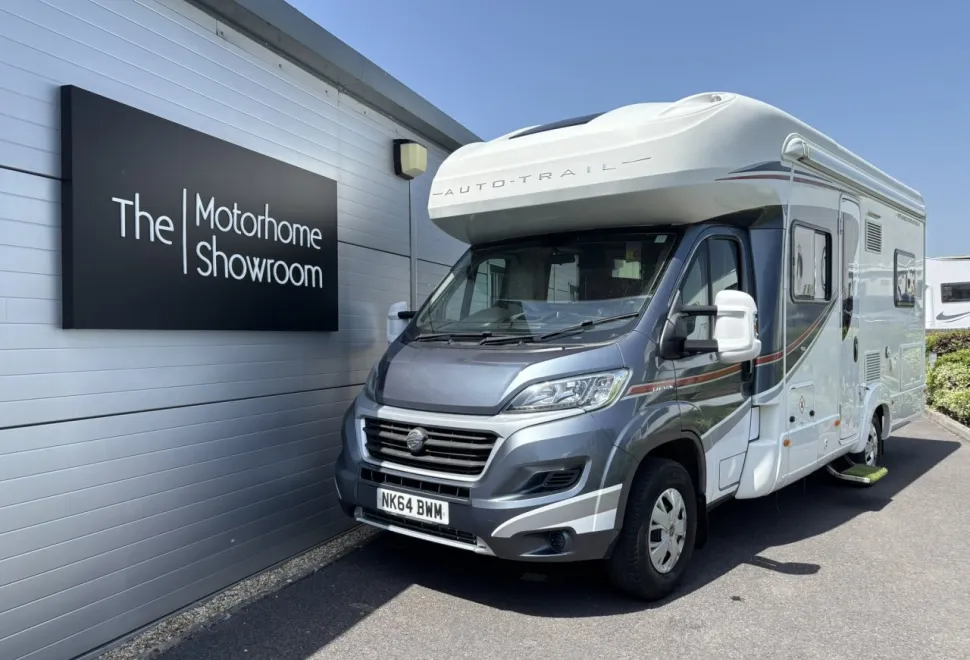 Auto-Trail  Tracker FB 2014