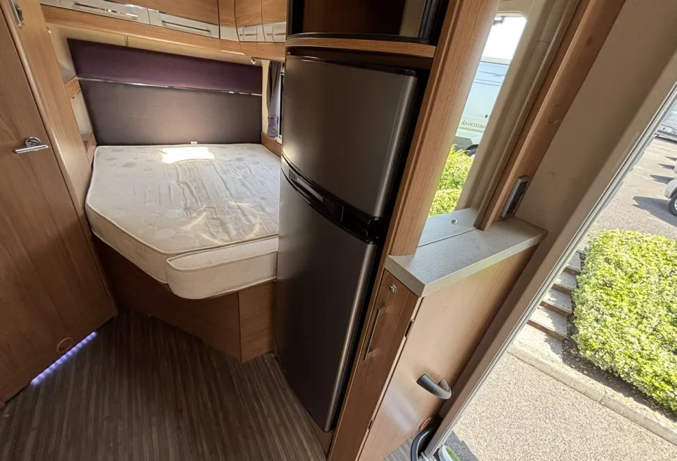 Auto-Trail  Tracker FB 2014