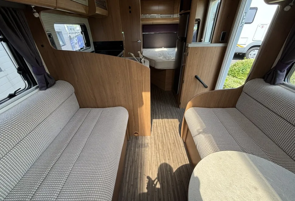 Auto-Trail  Tracker FB 2014