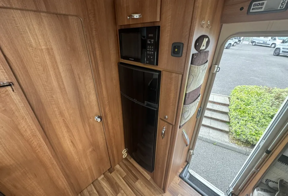 Auto-Sleeper  Burford Duo | Automatic 2015