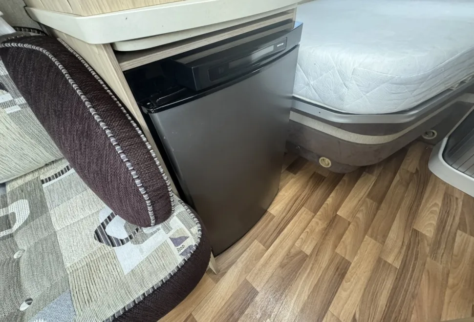 Auto-Sleeper  Kingham 2014
