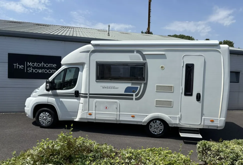 Auto-Sleeper  Broadway 2012