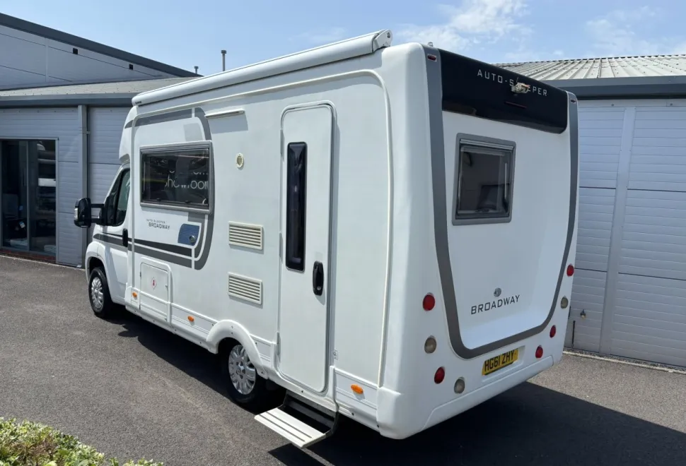 Auto-Sleeper  Broadway 2012