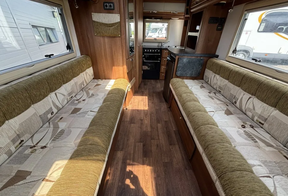 Auto-Sleeper  Broadway 2012