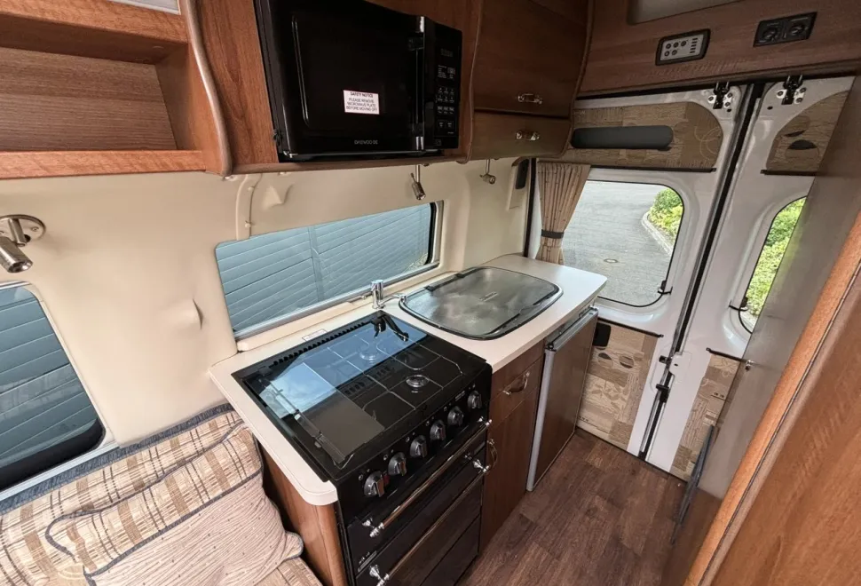 Auto-Sleeper  Dorset 2011