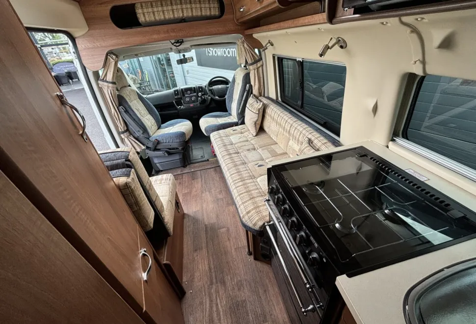 Auto-Sleeper  Dorset 2011