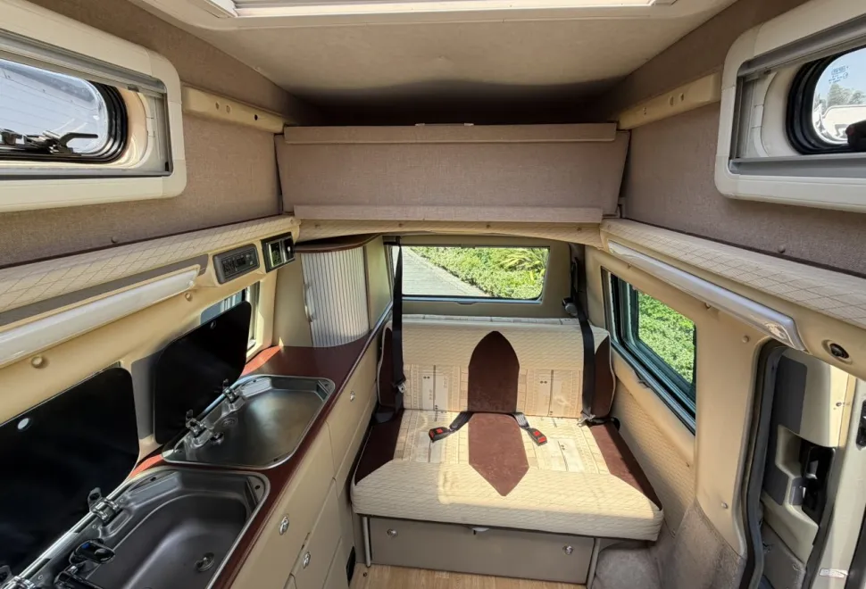 Auto-Sleeper  Trident 2006