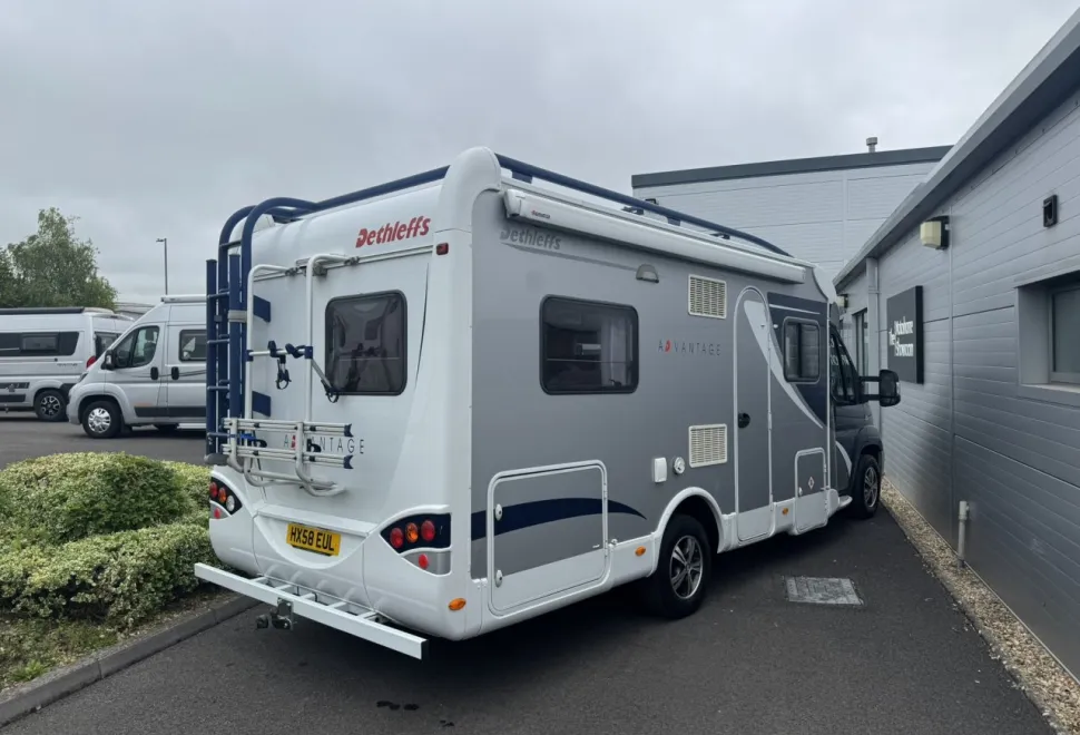Dethleffs  Advantage T6501 2008