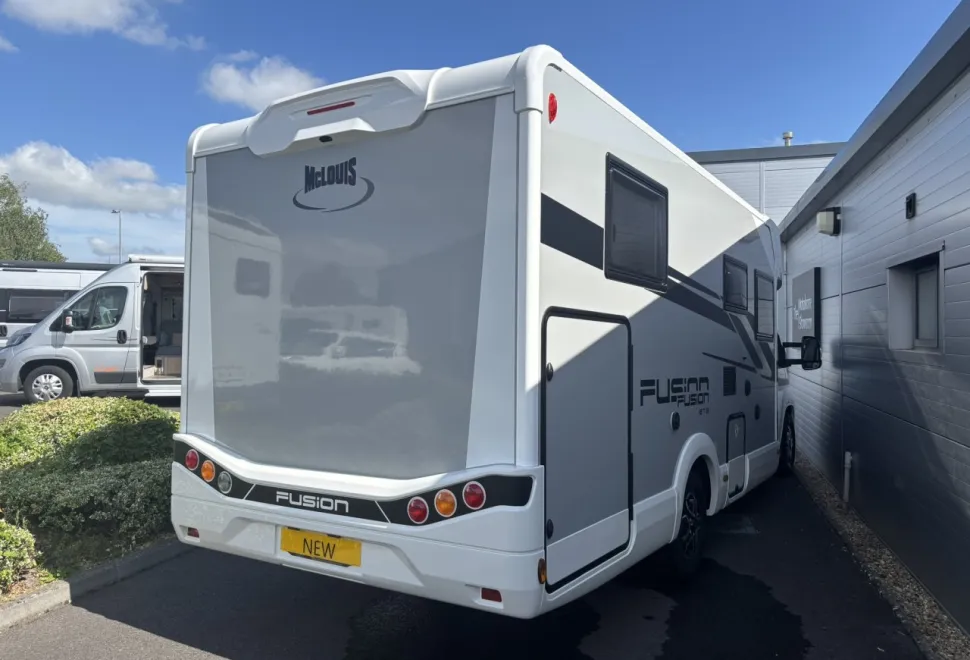 McLouis  Fusion 373 | Automatic 2026