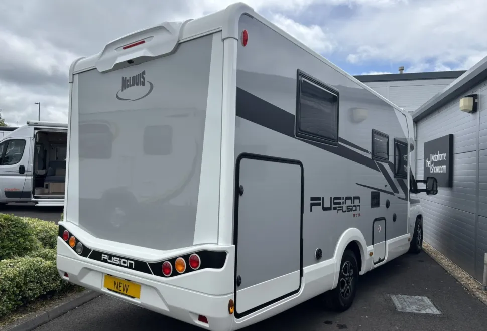 McLouis  Fusion 379 | Automatic 2026