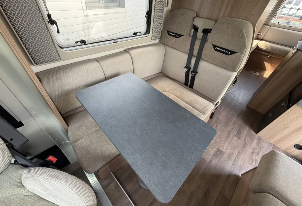 Swift  Freestyle 674 2019
