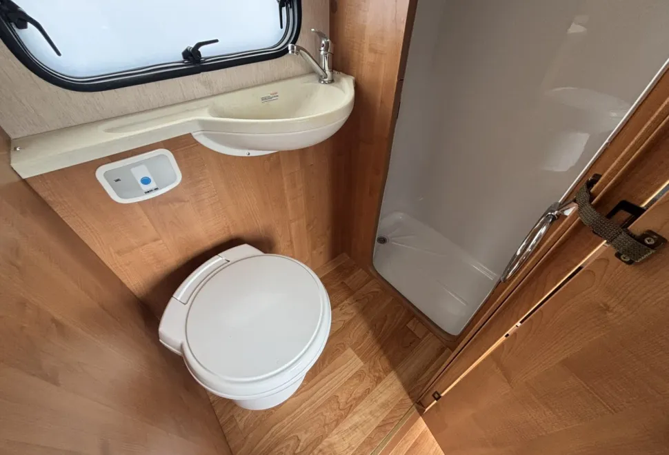 Auto-Trail  Tribute T-615 2013