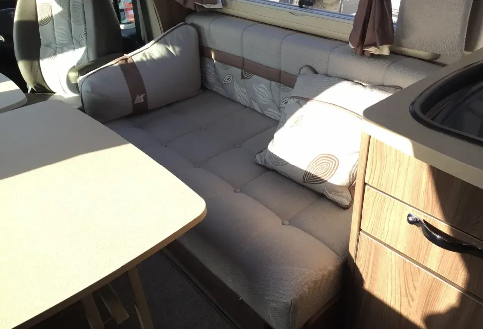 Auto-Sleepers  Broadway FB 2022