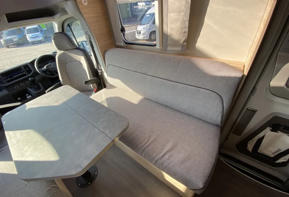 Knaus  VAN Ti Plus 700 LF Auto (BN: 4047) 