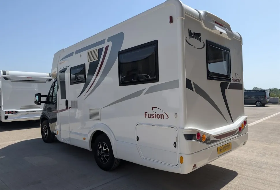 McLouis  Fusion 330 (F-00608) 