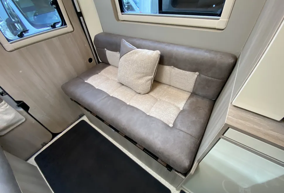 WildAx  Aurora Leisure (BN24191) 