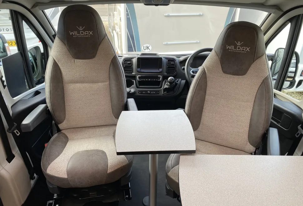 WildAx  Aurora Leisure (BN24191) 