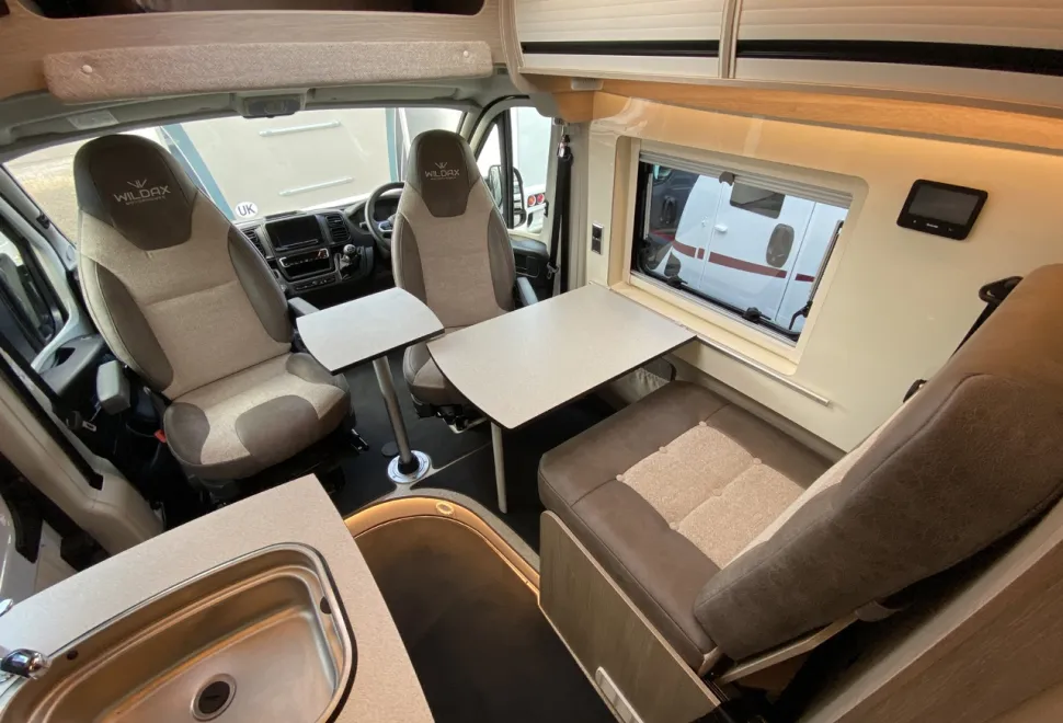 WildAx  Aurora Leisure (BN24191) 