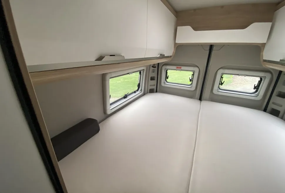 Knaus  Boxlife Pro 630 Freeway  Automatic 60 Years (BN: 0868) 