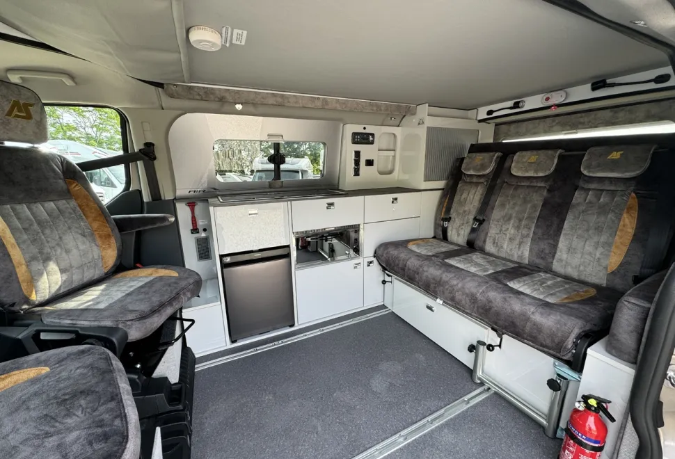 Auto-Sleepers  Custom Air Auto (T-00126) 