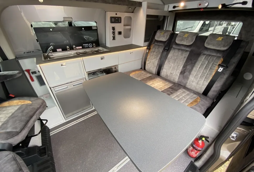 Auto-Sleepers  Custom Air Auto (T-00138) 