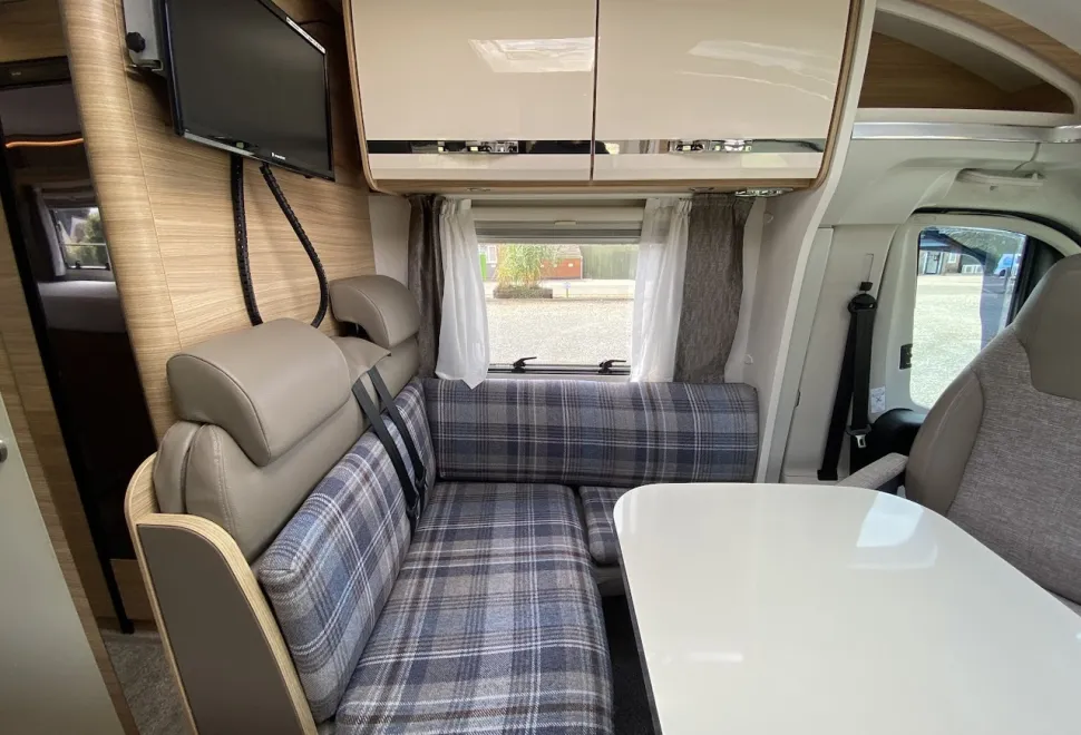 Dethleffs  Globebus T006 GT 2017