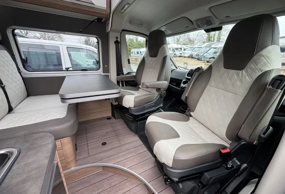 Knaus  Boxlife 630 ME Platinum Selection (BN: 5935) 