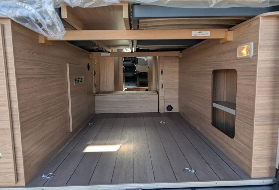 Weinsberg  Carabus 630 ME Edition Fire  (BN: 2601) 