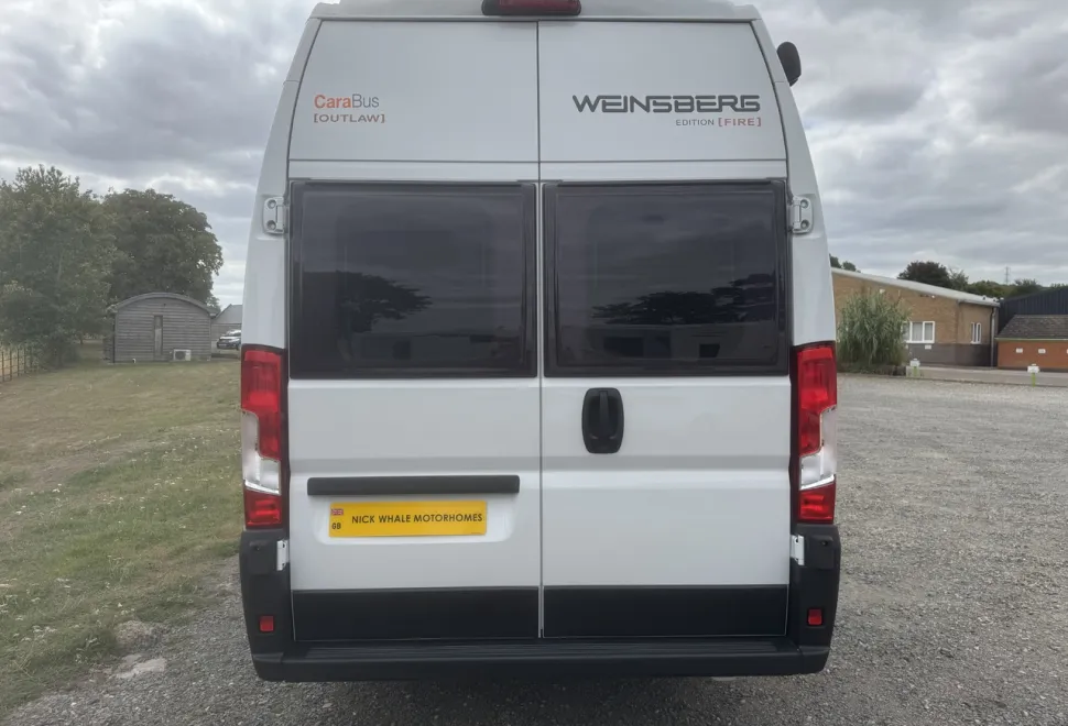 Weinsberg  Carabus 630 MEG Outlaw Edition Fire  (BN: 2605) 