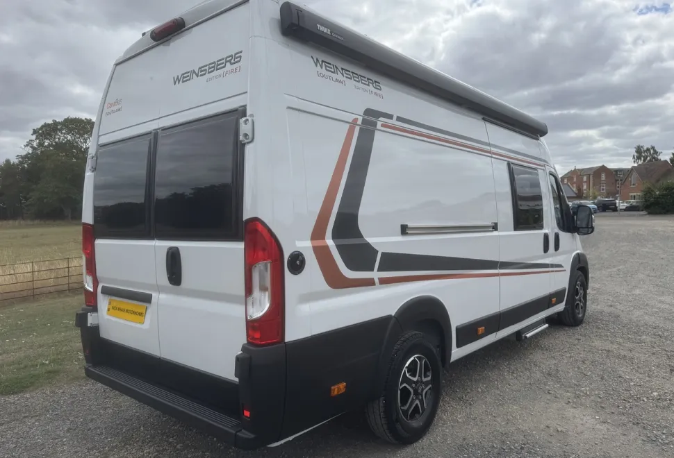Weinsberg  Carabus 630 MEG Outlaw Edition Fire  (BN: 2605) 