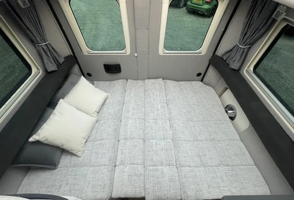 Auto-Sleepers  Fairford (P-09457) 
