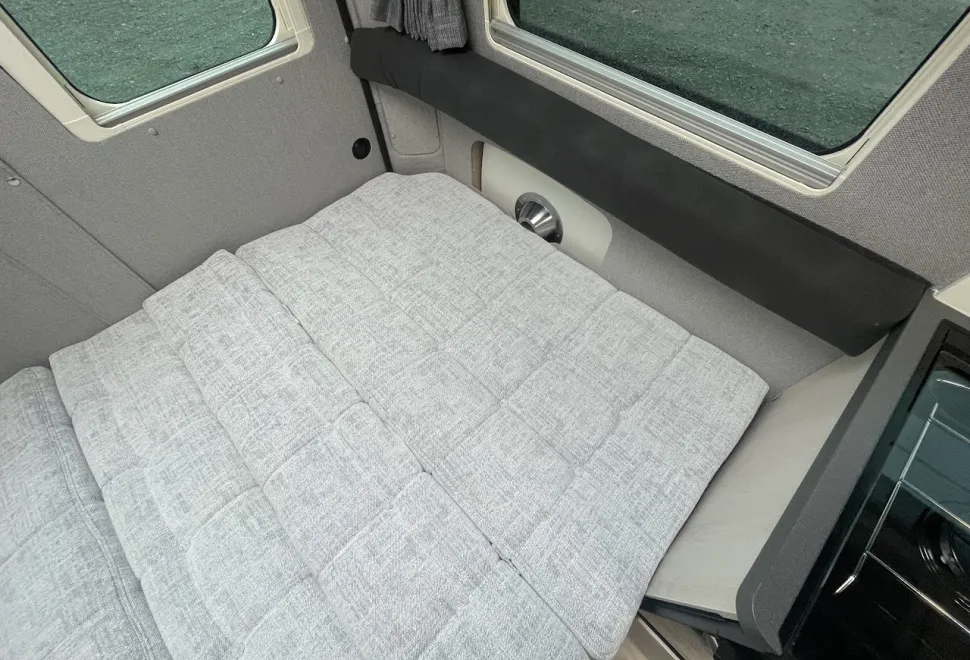 Auto-Sleepers  Fairford (P-09457) 