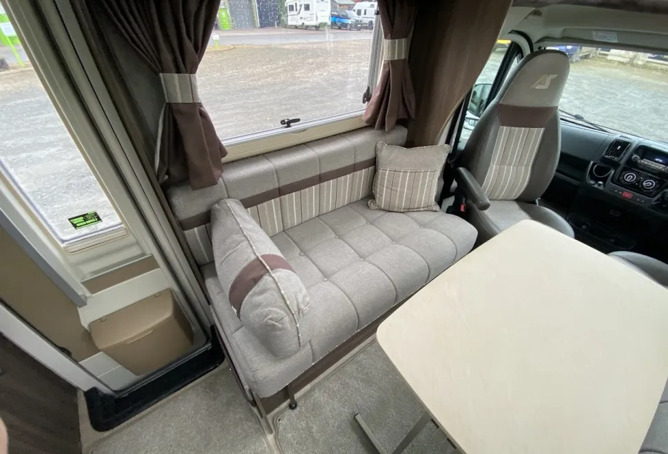 Auto-Sleepers  Corinium FB 2017