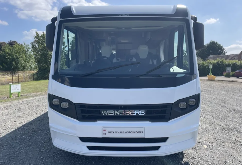 Weinsberg  CaraCore 700 MEG Light (BN: 8919) 