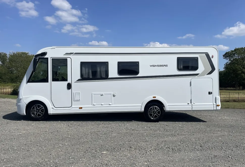 Weinsberg  CaraCore 700 MEG Light (BN: 8919) 