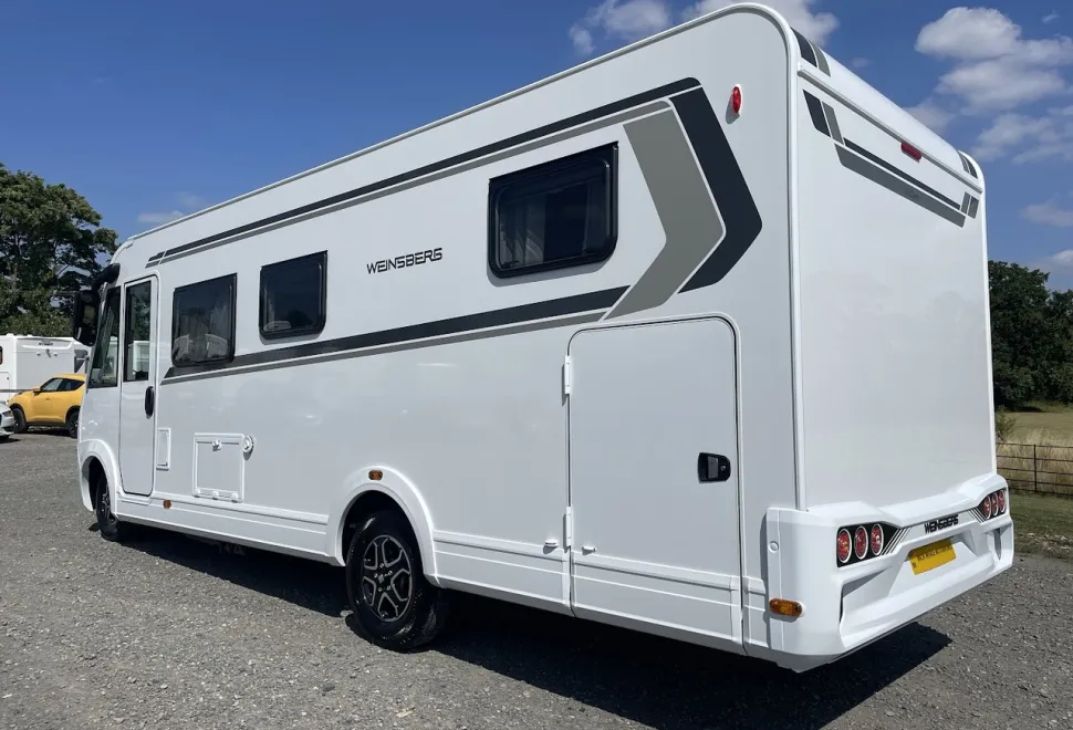 Weinsberg  CaraCore 700 MEG Light (BN: 8919) 