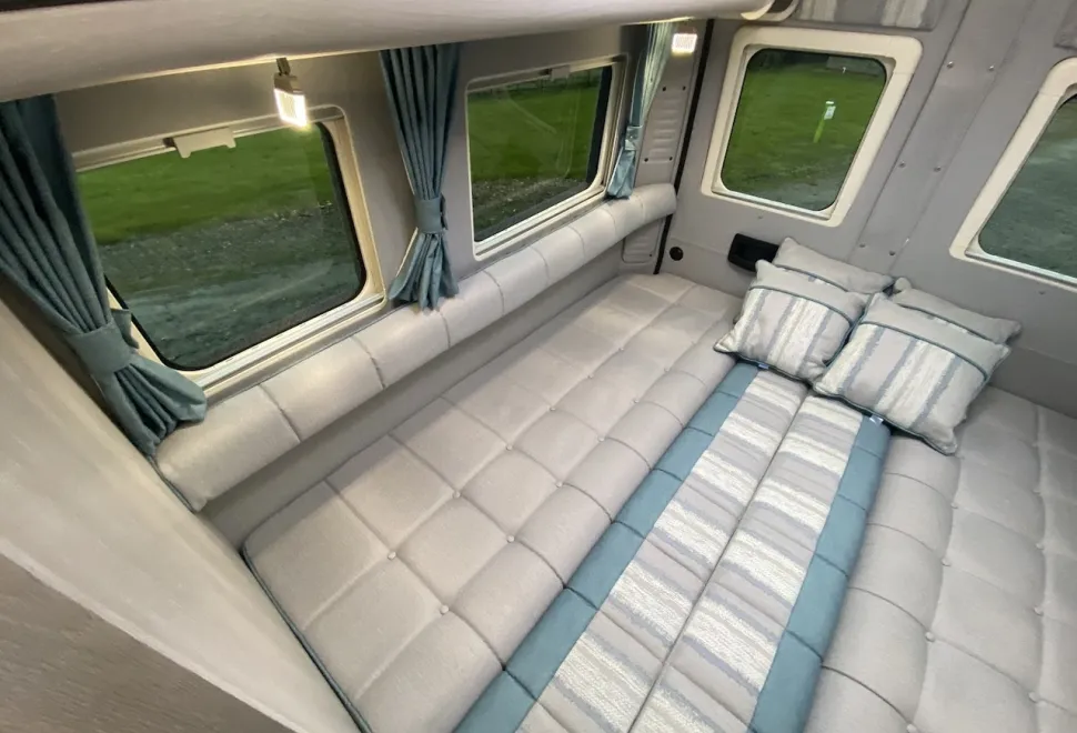 Auto-Sleepers  Warwick XL 2021