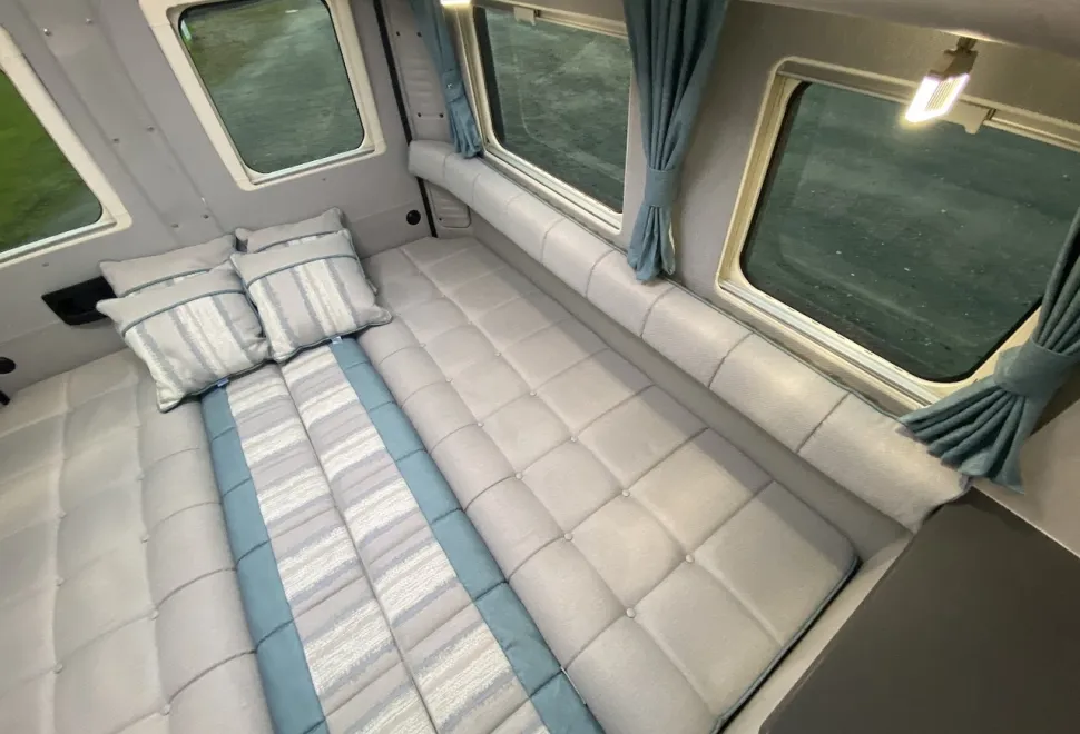 Auto-Sleepers  Warwick XL 2021